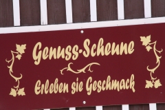 Kühlende Erfrischung wartete in der Genussscheune.