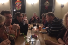 Drinnen war dann alles bereit für einen geselligen Abend