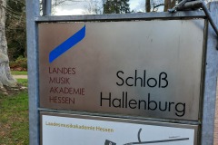 Im Schloss Hallenburg fand das Probenwochende der Taunusmusikanten statt..
