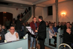 Aber Soli können auch die Leute aus dem Publikum! Harald spielte sofort und bravourös bei "Antonins New World" die Triangel!