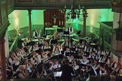 So sehen 50 Musikerinnen und Musiker aus....