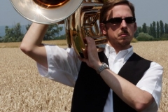 Dennis 1